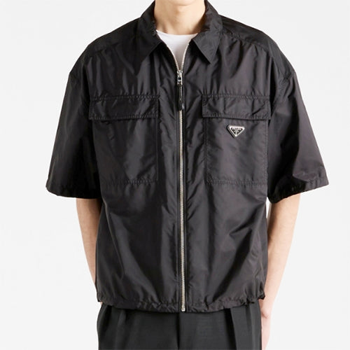 프라다 라이트웨이트 리나일론 숏슬리브 블랙